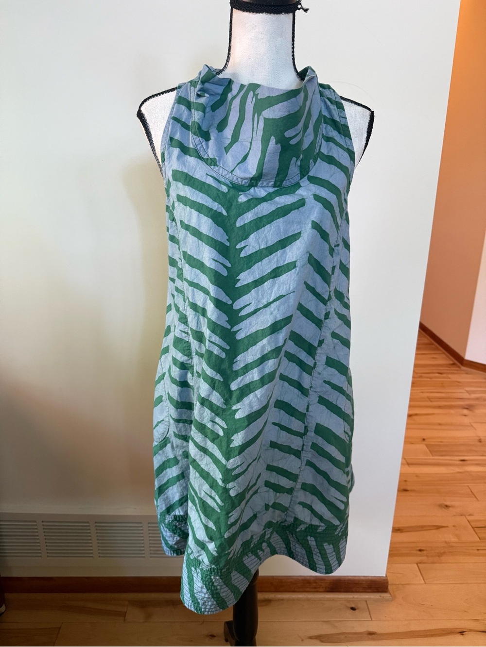 100%cotton Sleeveless Green Printed Mini Dress